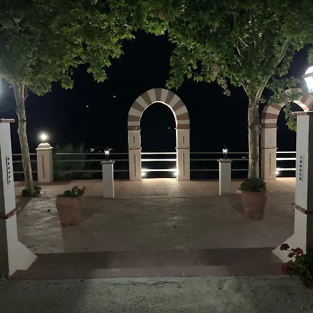 Complejo Turistico Y Fuente De La Salud Apartment Baena