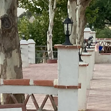 Complejo Turistico Y Fuente De La Salud *